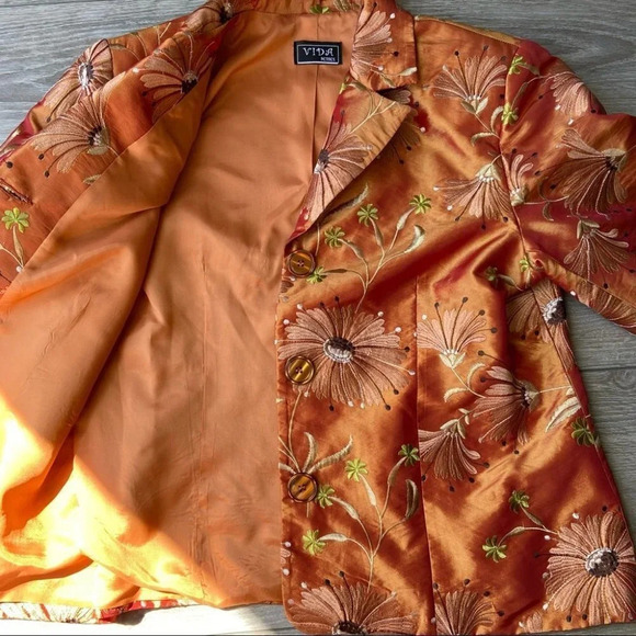 Vintage Vida  Petites Floral Embroidery Blazer - Picture 16 of 16